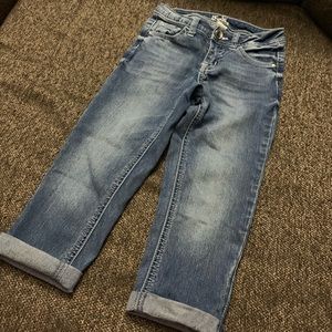 Justice Capris size 7